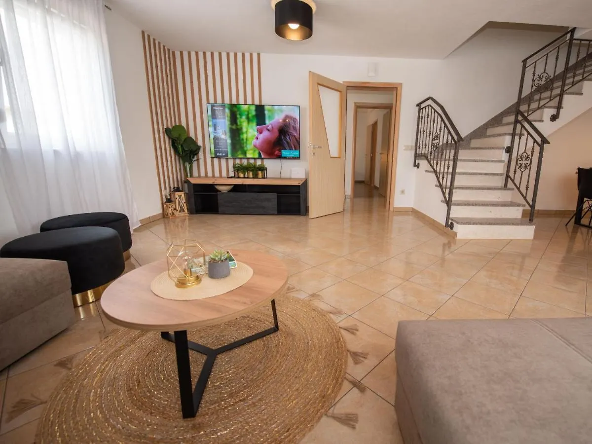 Holiday Home Kuca Luka By Interhome Plano